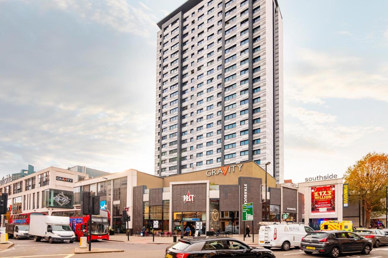 Lovely 4 Bedroom Flat In Wandsworth- London Bagian luar foto